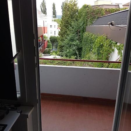 Ferienwohnung Mit Balkon In Krumpendorf Εξωτερικό φωτογραφία
