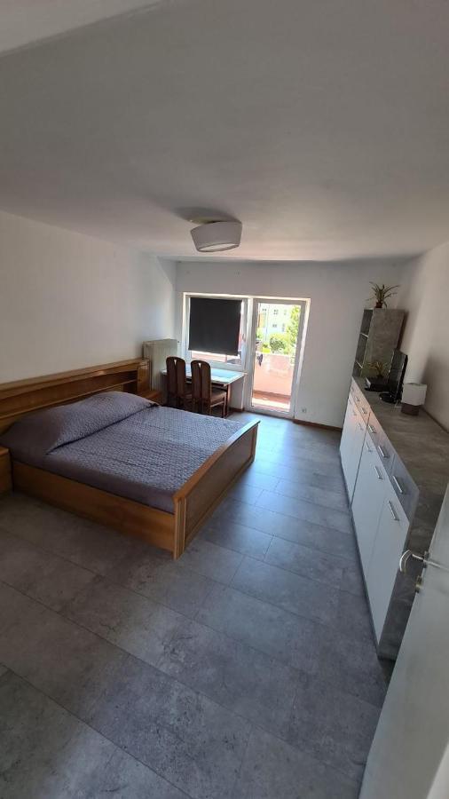 Ferienwohnung Mit Balkon In Krumpendorf Εξωτερικό φωτογραφία
